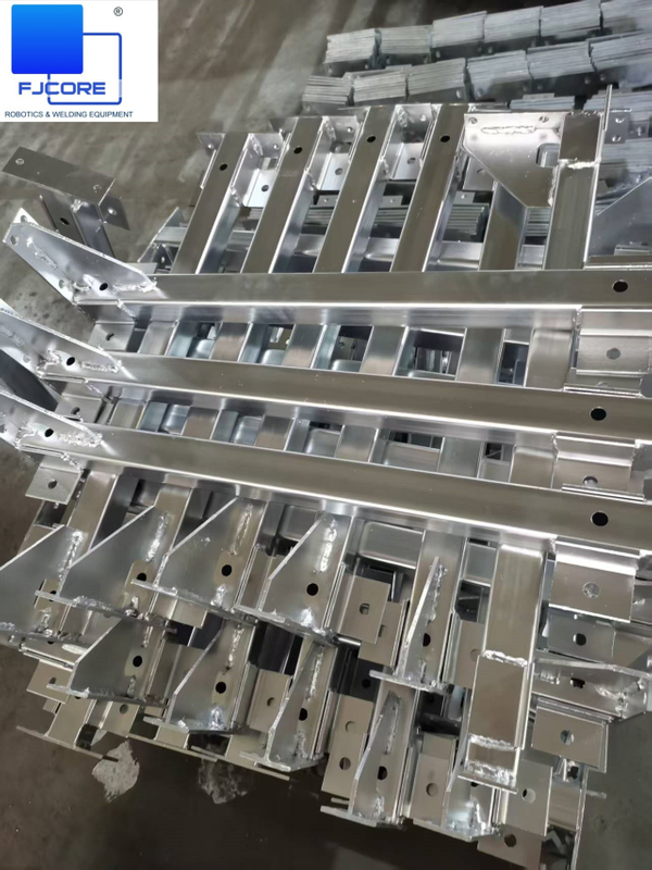 Hot-dip galvanized welded products