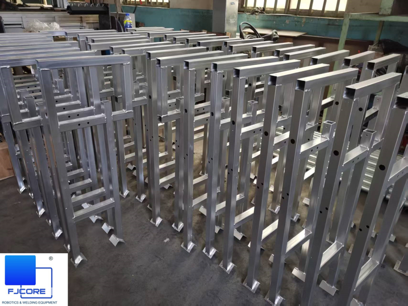 Hot-dip galvanized angle steel